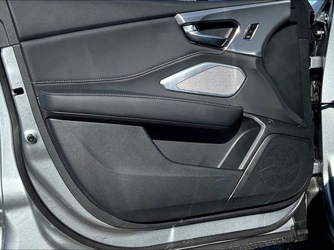 Used 2025 Acura RDX w/ Technology Package image 18