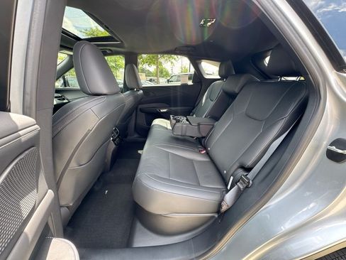 Used 2025 Lexus RX 350 Premium Plus w/ Convenience Package FWD image 32