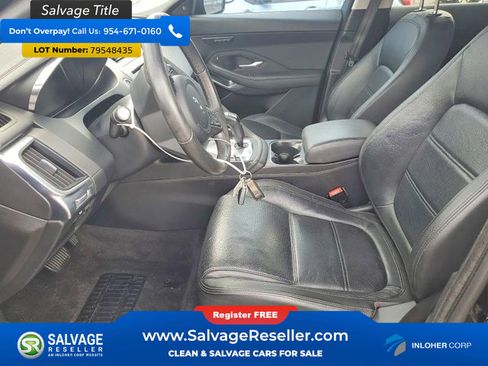Used 2020 Jaguar E-PACE SE AWD/4WD image 9