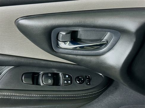 Used 2021 Nissan Murano SV w/ SV Special Edition Package image 24