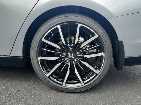 New 2026 Honda Accord Touring image 7