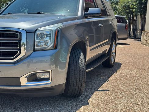 Used 2018 GMC Yukon SLT w/ Open Road Package RWD image 3