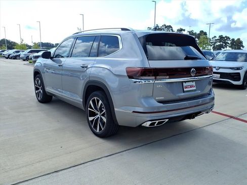 New 2026 Volkswagen Atlas SEL Premium R-Line image 8