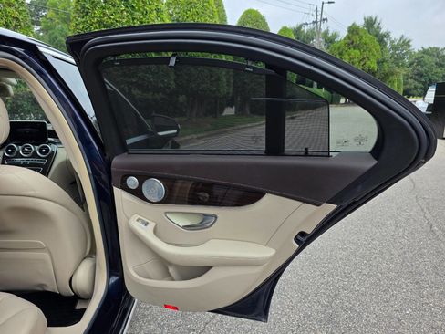 Used 2015 Mercedes-Benz C 300 4MATIC Sedan image 30