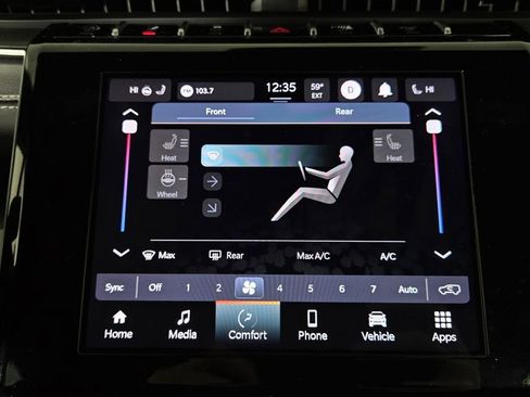 Used 2023 Jeep Grand Cherokee L Altitude image 25