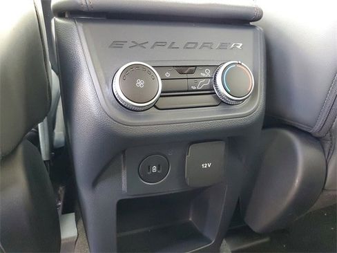 New 2025 Ford Explorer Active w/ Active Comfort Package image 35