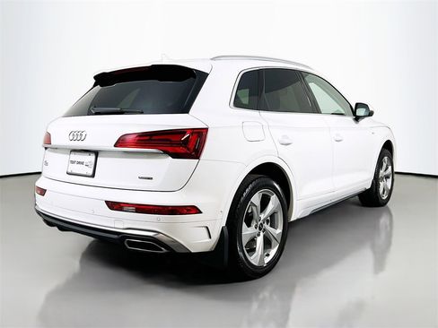 Used 2022 Audi Q5 2.0T Prestige image 7