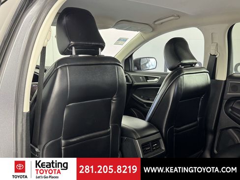 Used 2024 Ford Edge SEL image 16