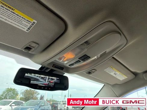 Used 2010 Chevrolet Equinox LT FWD image 24