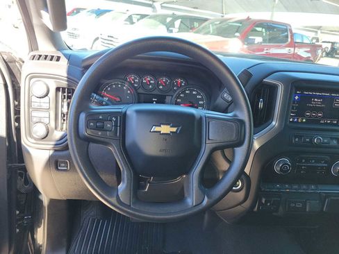 Used 2024 Chevrolet Silverado 1500 Custom image 15