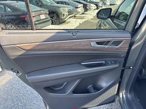 New 2026 Volkswagen Atlas SEL Premium R-Line image 12