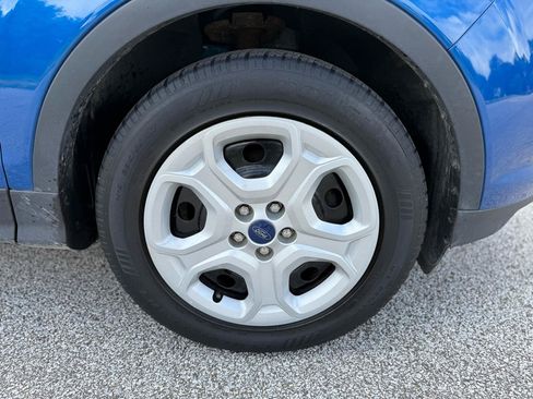 Used 2018 Ford Escape S FWD image 41