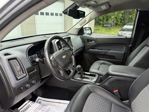Used 2018 Chevrolet Colorado Z71 AWD/4WD image 9