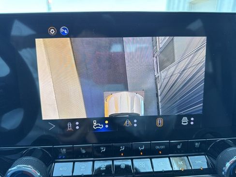 New 2026 Chevrolet Colorado ZR2 w/ Technology Package AWD/4WD image 29