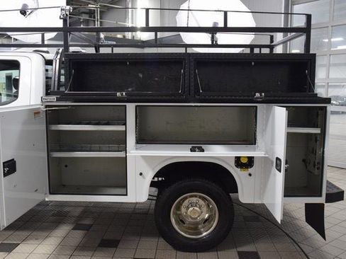 Used 2022 Ford F350 XL w/ Power Equipment Group image 43