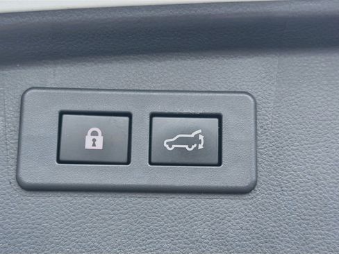 Used 2020 Subaru Outback Limited w/ Popular Package #2 AWD/4WD image 13