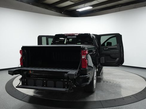 Used 2024 Chevrolet Silverado 1500 High Country w/ High Country Premium Package image 14