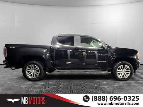 Used 2016 GMC Canyon SLE image 2