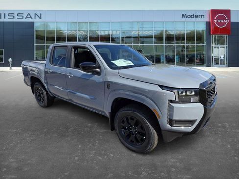 New 2026 Nissan Frontier SV image 3