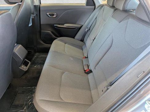 Used 2025 Kia K4 FWD image 24