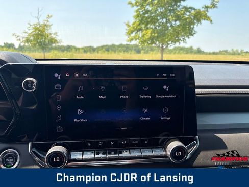 Used 2023 Chevrolet Colorado LT w/ LT Convenience Package III AWD/4WD image 20