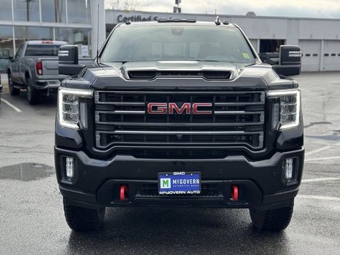 Used 2022 GMC Sierra 2500 AT4 w/ AT4 Premium Plus Package image 9