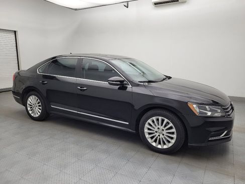 Used 2016 Volkswagen Passat 1.8T SE image 11