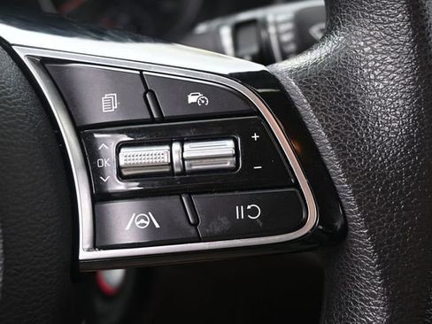 Used 2024 Kia Forte LXS image 16