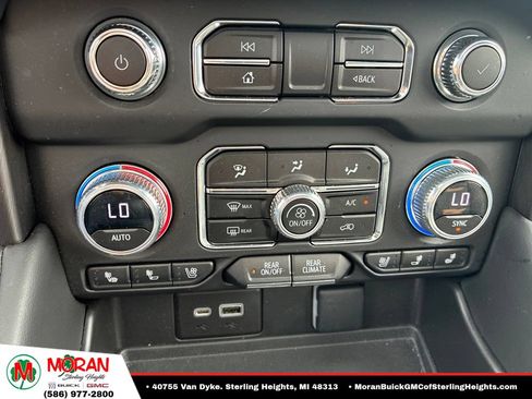 Used 2023 GMC Yukon AT4 w/ AT4 Premium Plus Package AWD/4WD image 11