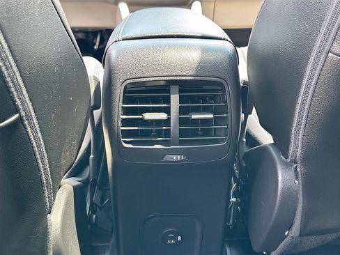 Certified 2022 Ford Escape SEL FWD image 24