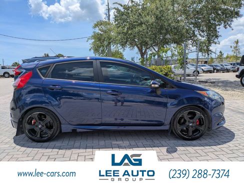 Used 2016 Ford Fiesta ST w/ ST Recaro Package FWD image 2
