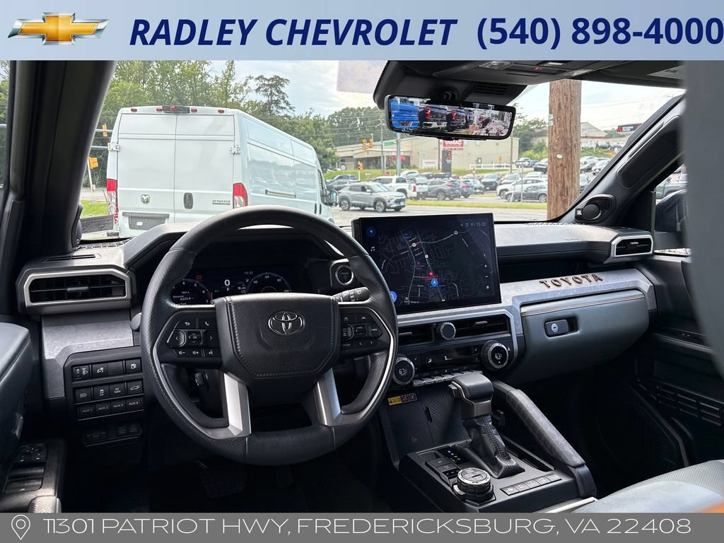 Used 2025 Toyota 4Runner Trailhunter AWD/4WD image 9