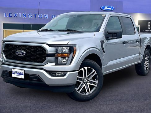Used 2023 Ford F150 XL w/ STX Appearance Package RWD image 3