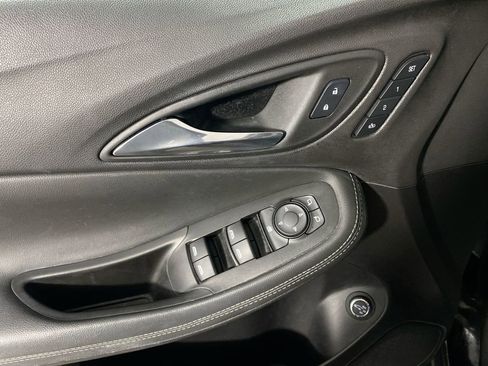 Used 2023 Buick Encore GX Essence w/ Experience Buick Package image 13