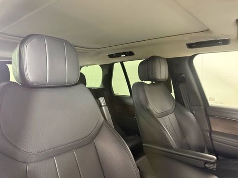 Used 2023 Land Rover Range Rover SE image 31
