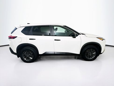 Used 2023 Nissan Rogue S AWD/4WD image 10