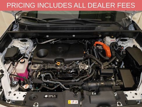 Certified 2024 Toyota RAV4 SE AWD/4WD image 18