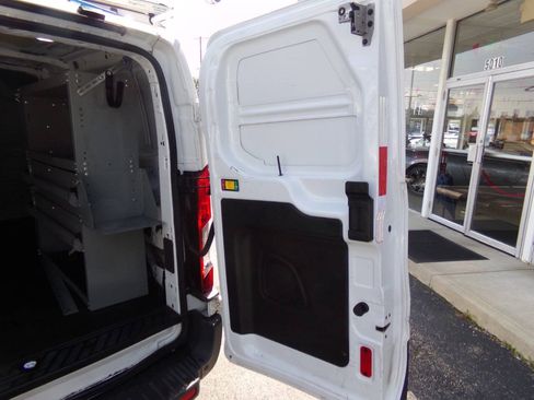 Used 2018 Ford Transit 150 130 Low Roof RWD image 8