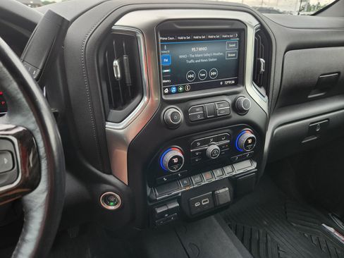 Used 2021 Chevrolet Silverado 1500 RST AWD/4WD image 29