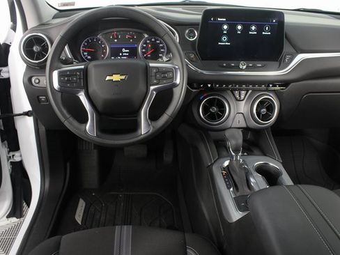 Used 2023 Chevrolet Blazer LT w/ Convenience Package image 10