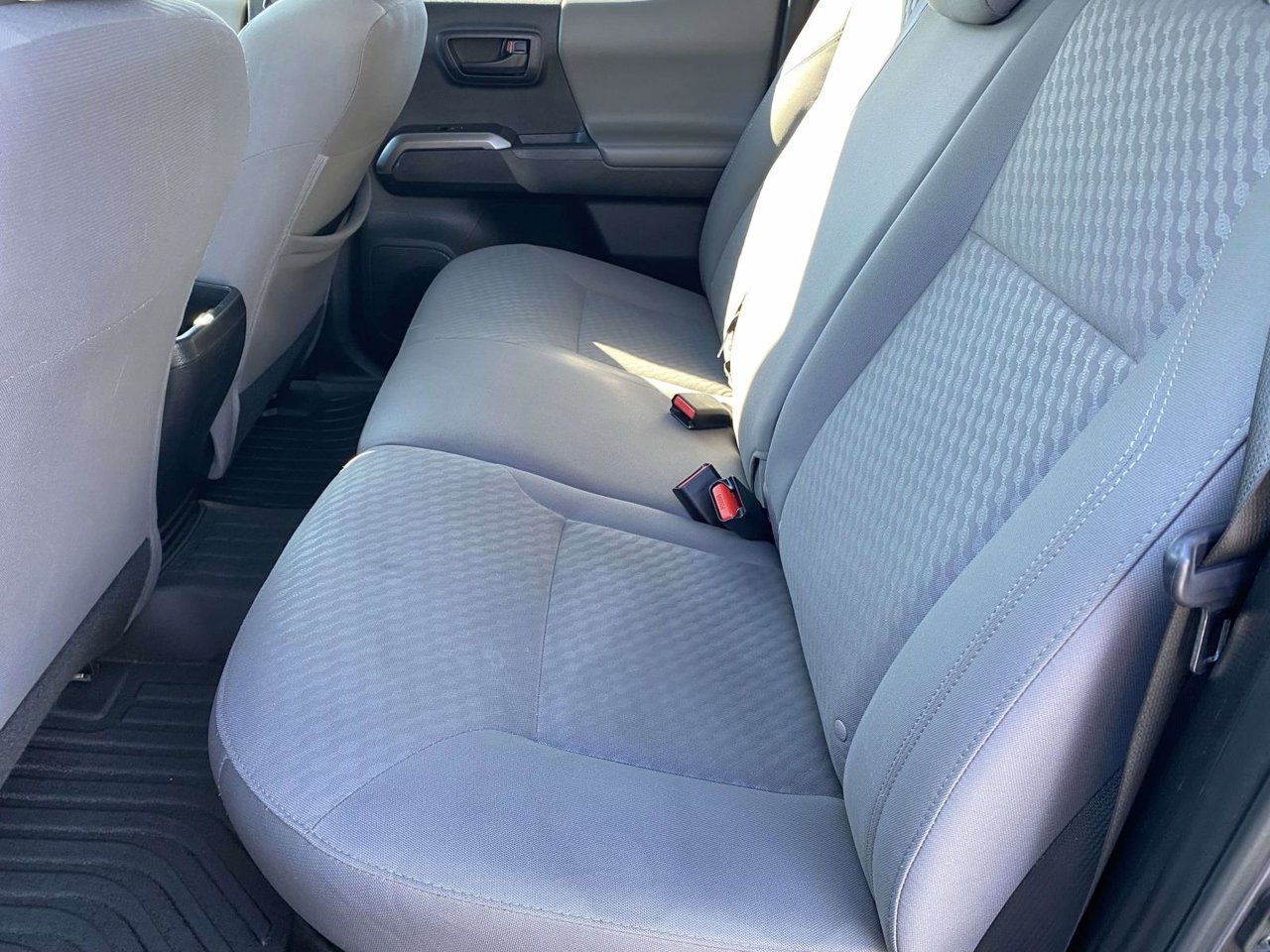 Used 2023 Toyota Tacoma SR5 RWD image 21