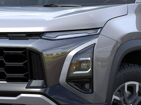 New 2026 Chevrolet Equinox ACTIV w/ Safety and Technology Package AWD/4WD image 10