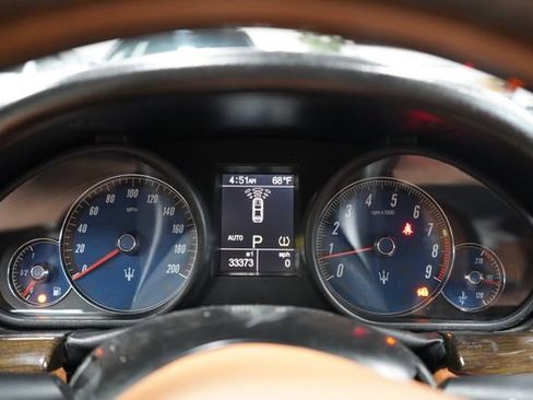 Used 2012 Maserati GranTurismo Convertible RWD image 22