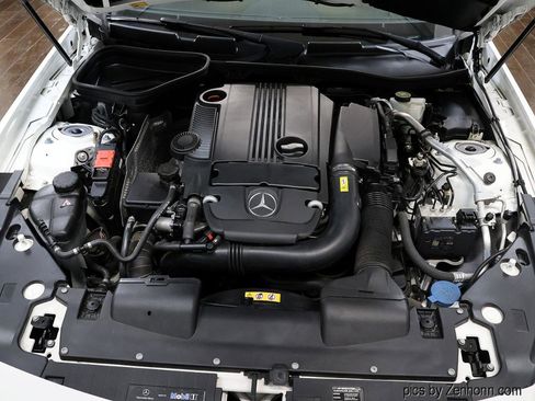 Used 2014 Mercedes-Benz SLK 250 image 31