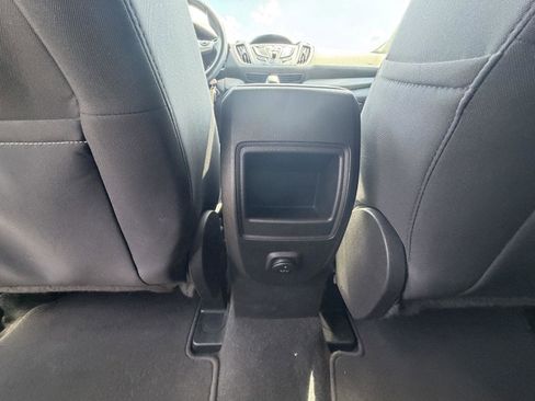 Used 2015 Ford Escape SE FWD image 25