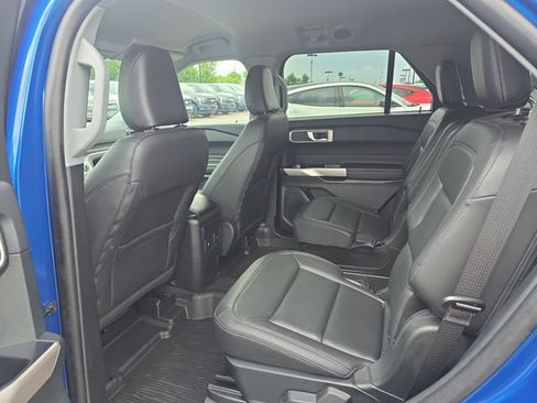 Certified 2023 Ford Explorer XLT w/ Equipment Group 202A AWD/4WD image 26