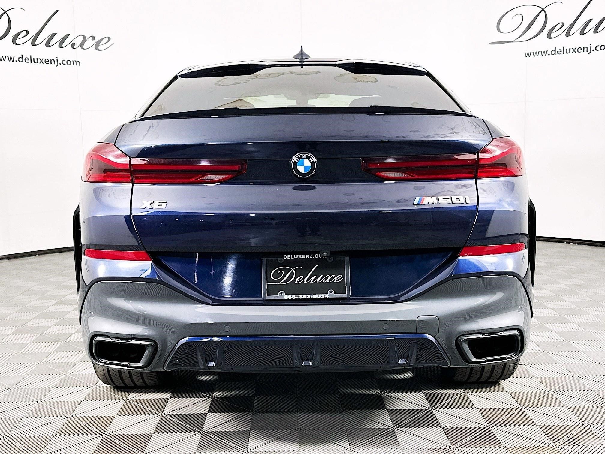 Used 2022 BMW X6 M50i AWD/4WD image 5
