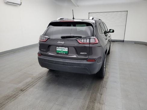 Used 2019 Jeep Cherokee Latitude Plus AWD/4WD image 7