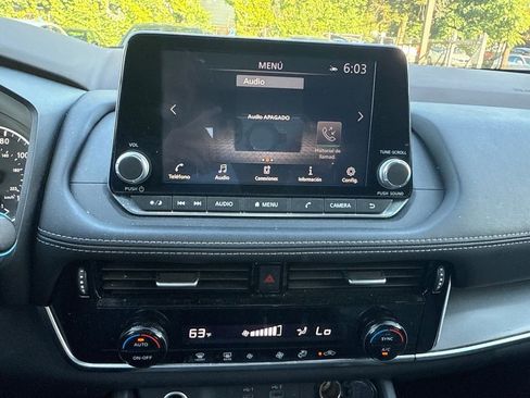Used 2021 Nissan Rogue SV AWD/4WD image 20