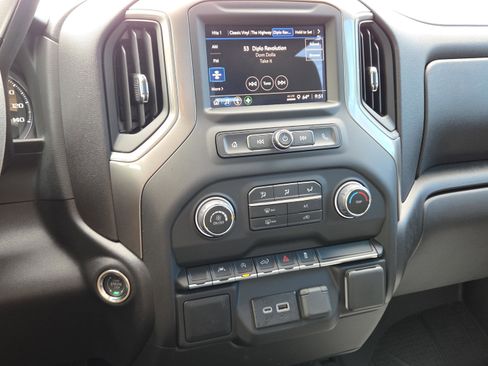 New 2026 Chevrolet Silverado 1500 Custom w/ LPO, Dark Essentials Package image 22